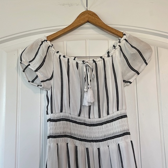 American Eagle Boho off shoulder Dress Size XS - Picture 3 of 8